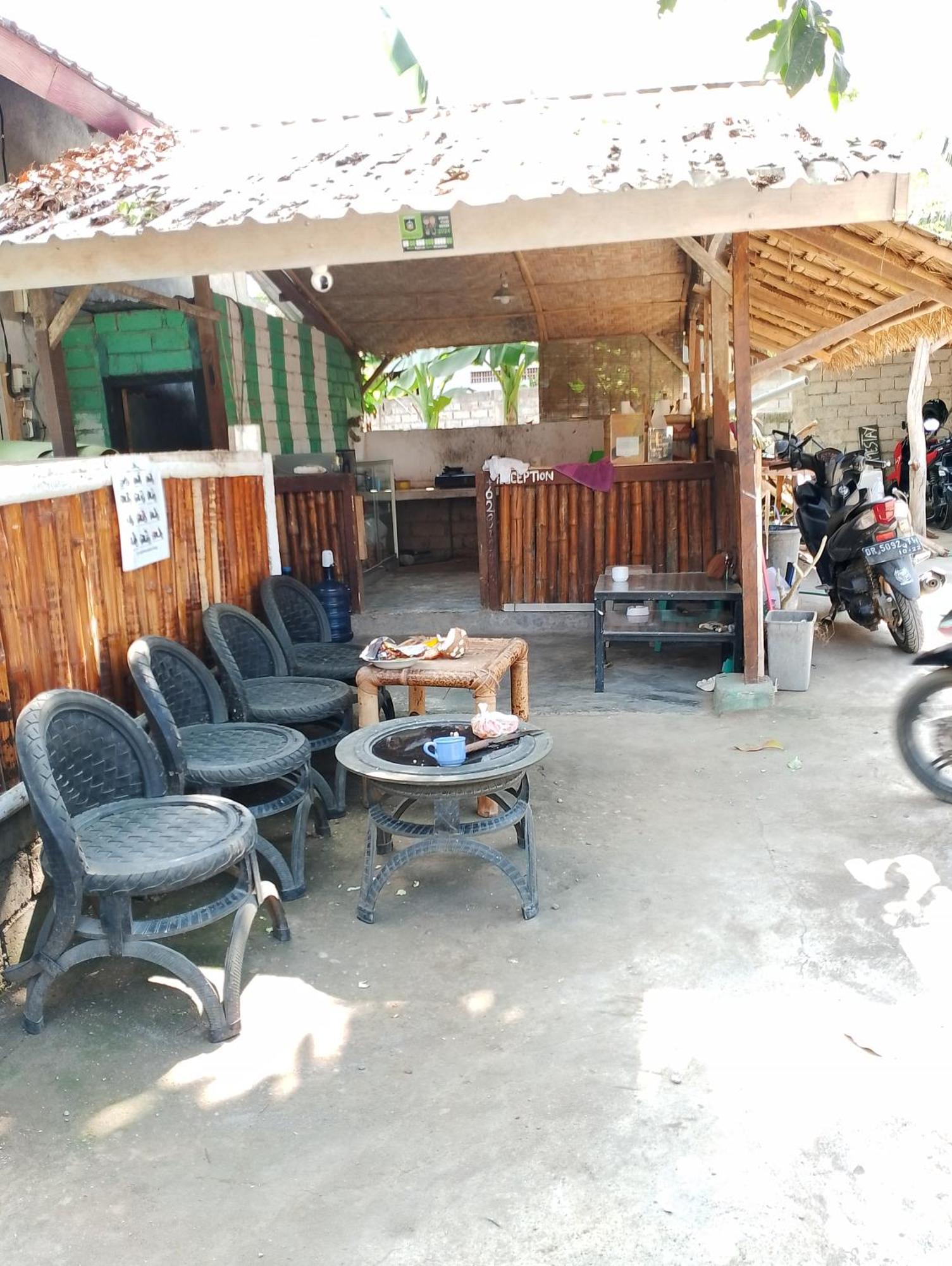 Kebun Homestay Kuta  Exterior foto